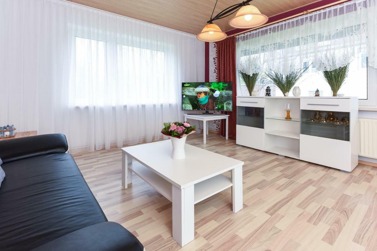 Haus Hafeneck Mit Fruehstuecksoption Apartment Bensersiel Exterior photo