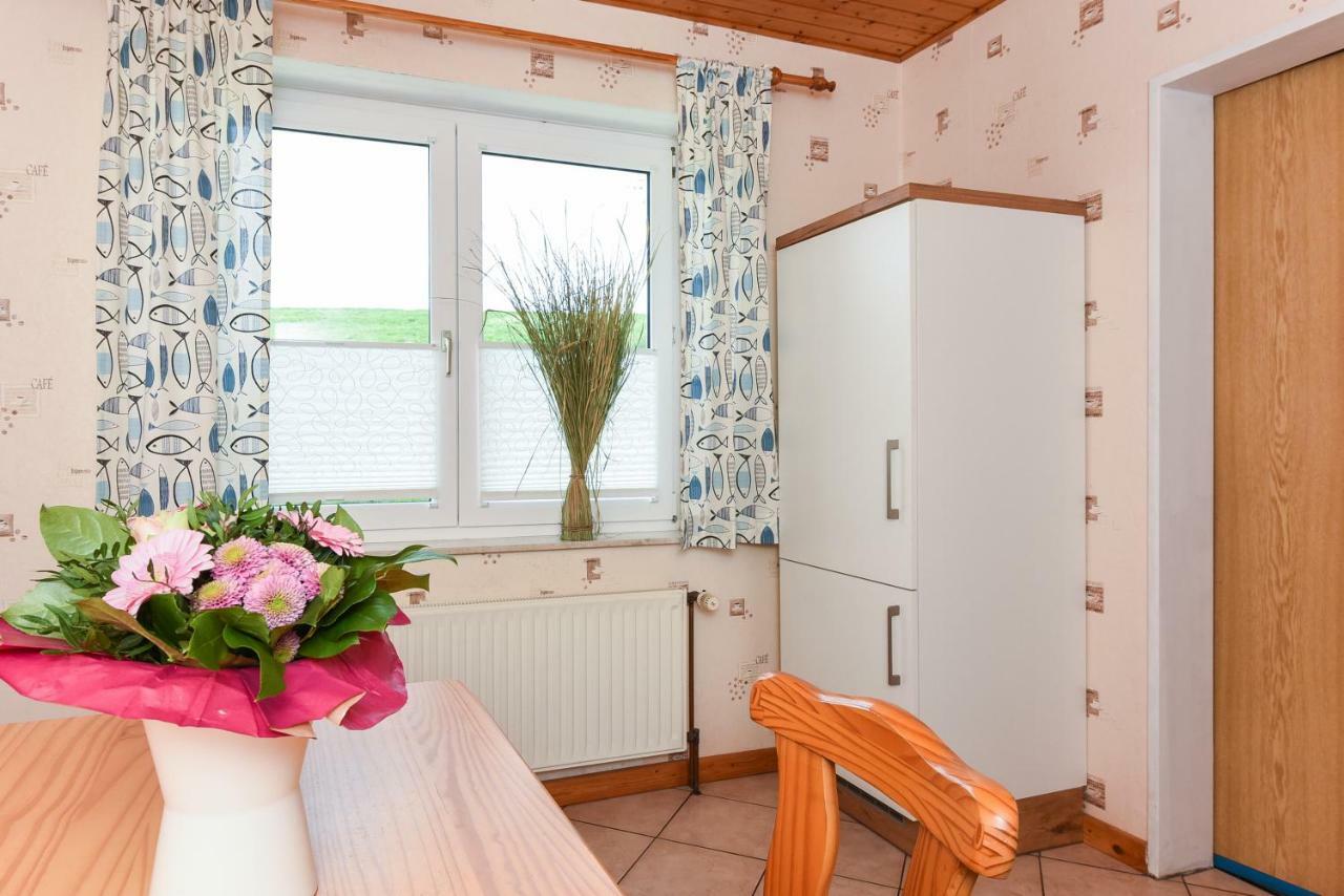 Haus Hafeneck Mit Fruehstuecksoption Apartment Bensersiel Exterior photo